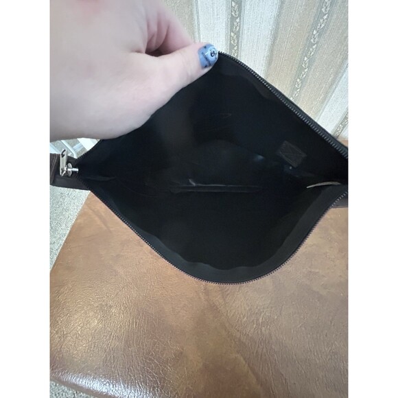 Bella Russo Travel Handbag Tote & Toiletry Cosmetic Bag  Black And Brown Zip - Picture 10 of 13